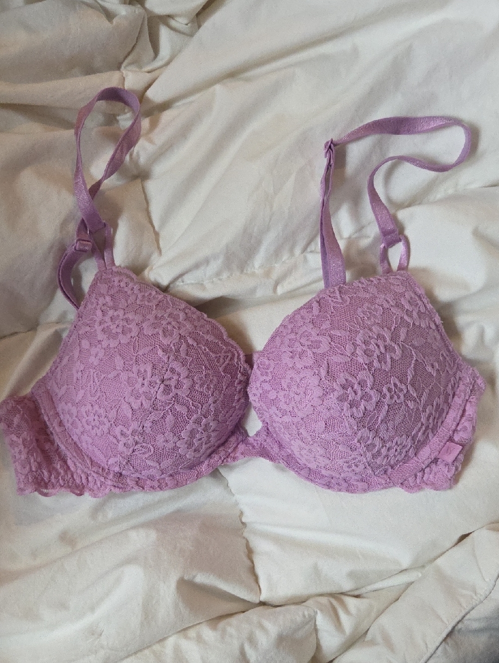 Victoria's Secret Lavender Lace Push-Up Bra, Size 34B